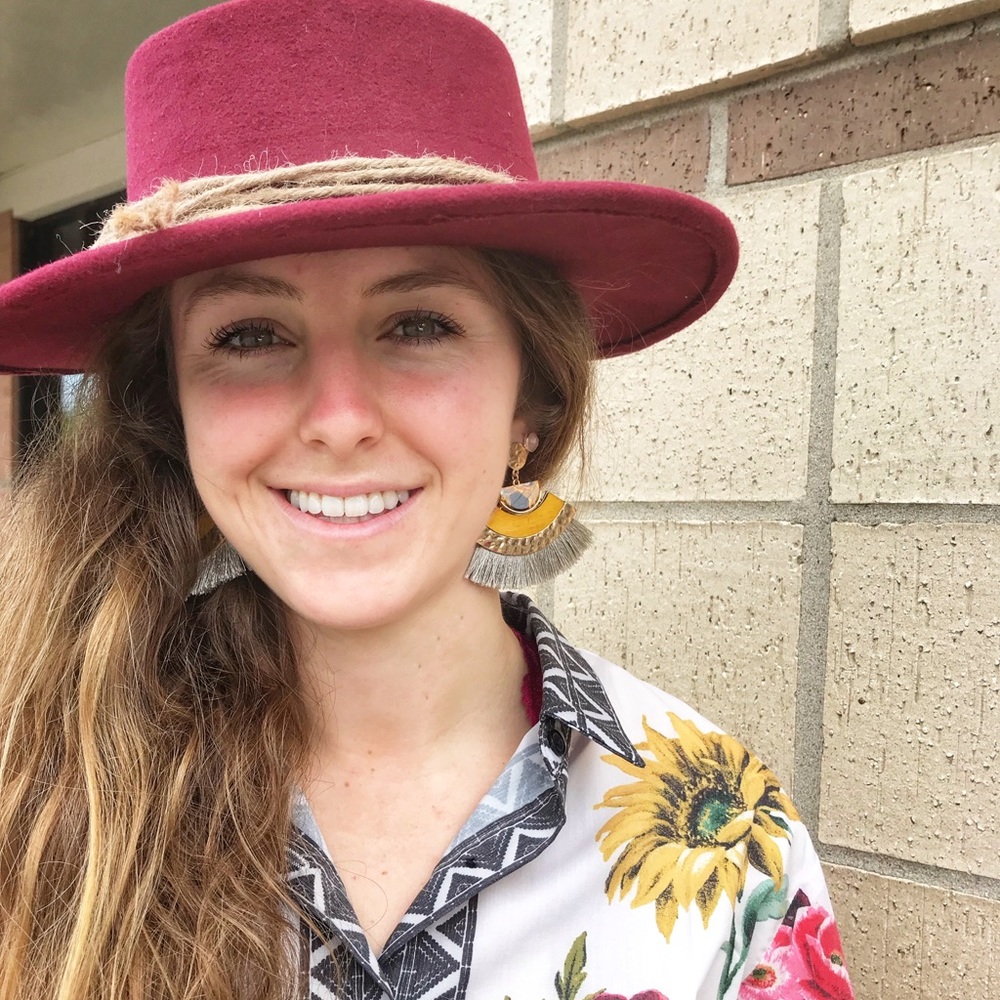 Meet your Posher, Her + Hem